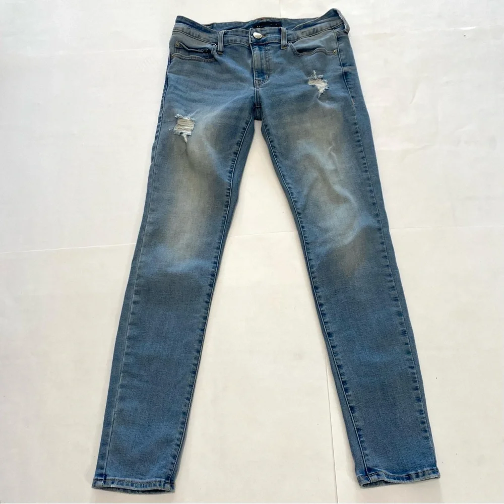 Aeropostale Classic Blue Distressed Women's Jeans